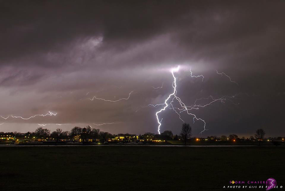 Bokhoven Nederlands by Level 3 Storm Chasers thursday 29
