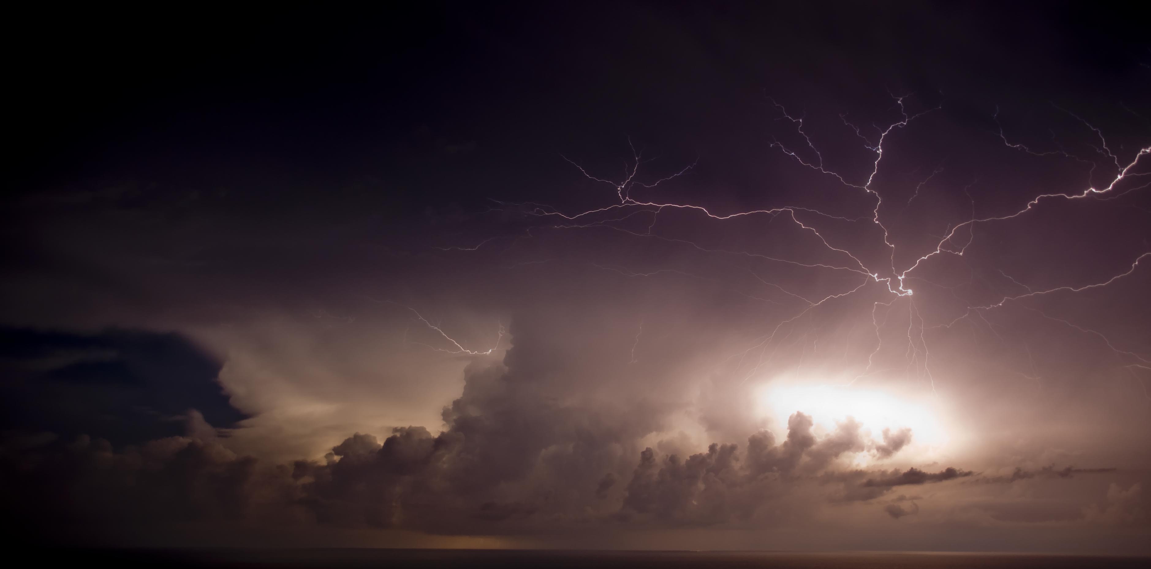 pelekas-corfu-huge-intense-lightning-storm