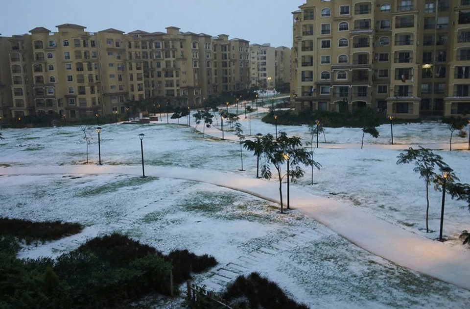 snow-cairo4