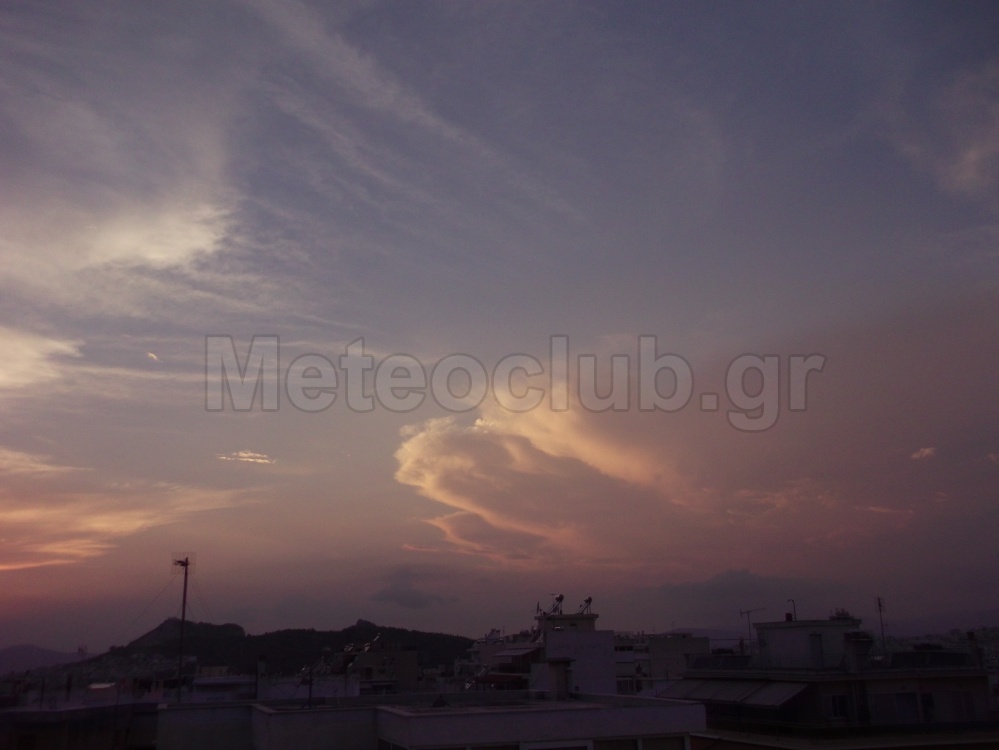 Πανέμορφο ηλιοβασίλεμα στην Αθήνα - 14/09/2014